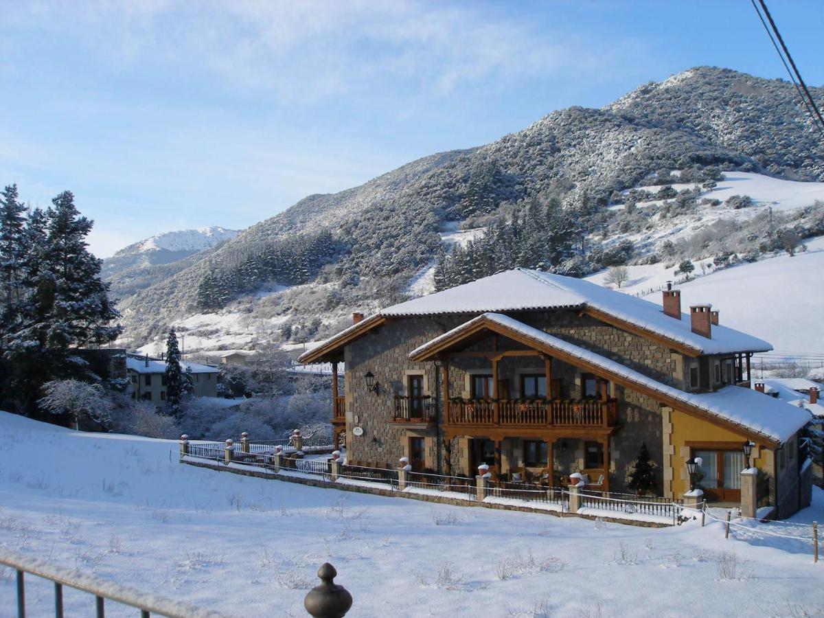 Posada El Corcal De Liebana Tama Exteriör bild